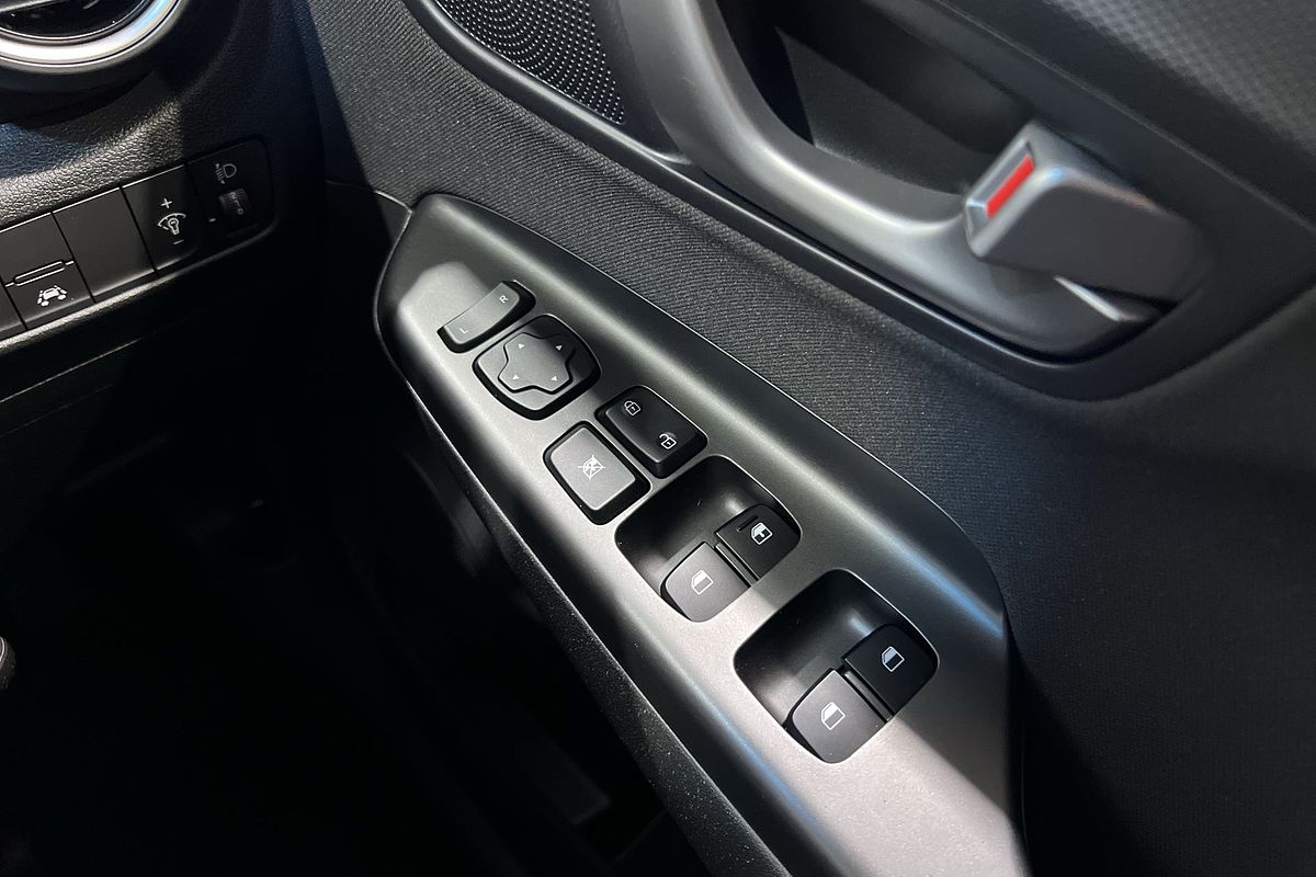2020 Hyundai Kona Active OS.3