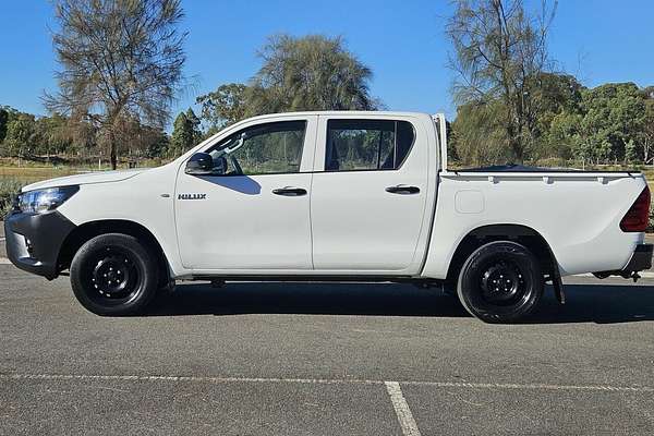 2018 Toyota Hilux Workmate TGN121R MY17 Rear Wheel Drive