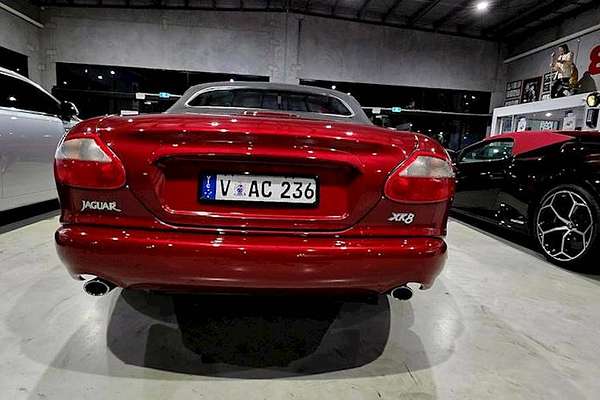 1998 Jaguar XK8 Classic