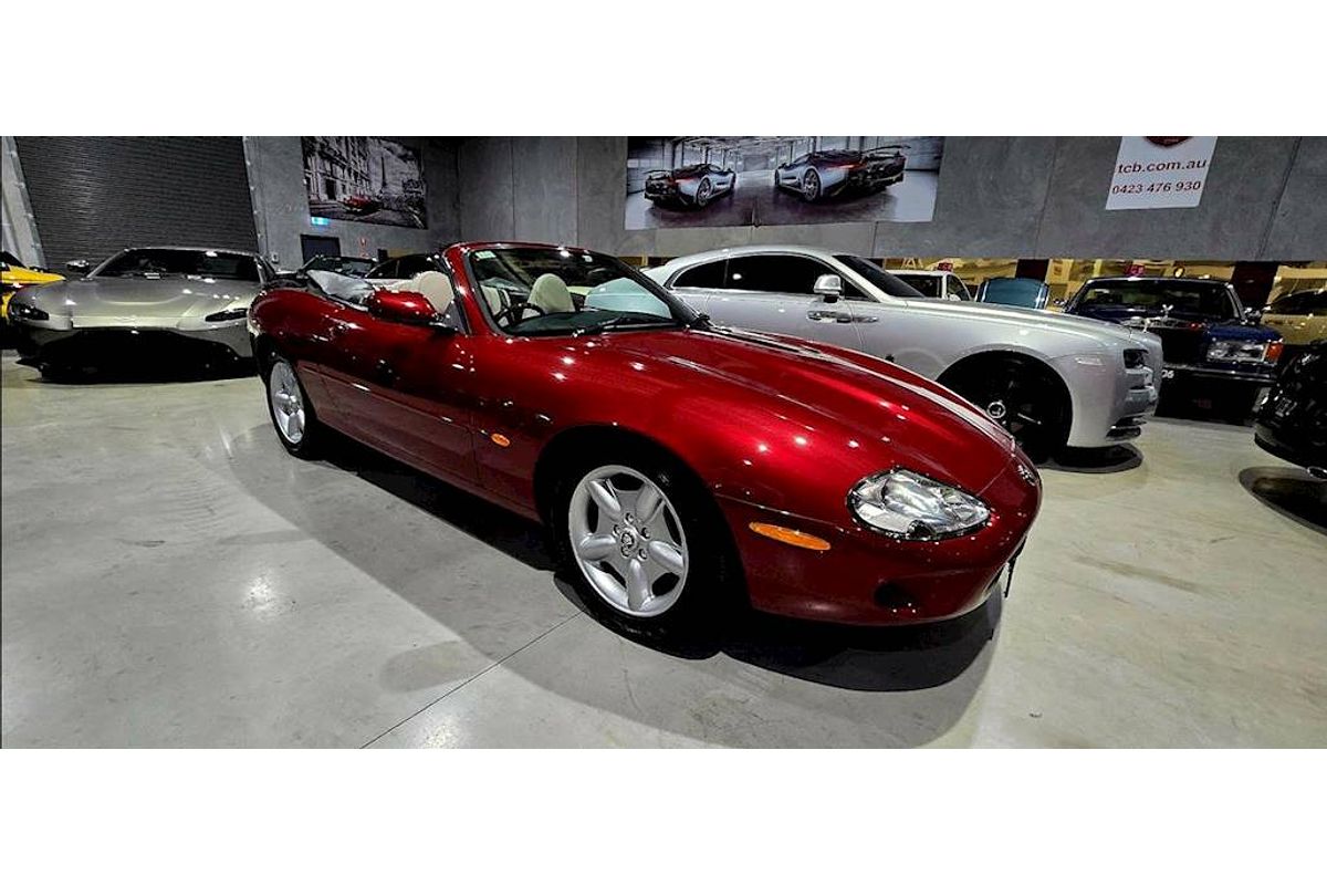 1998 Jaguar XK8 Classic