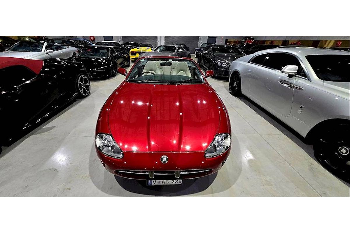 1998 Jaguar XK8 Classic