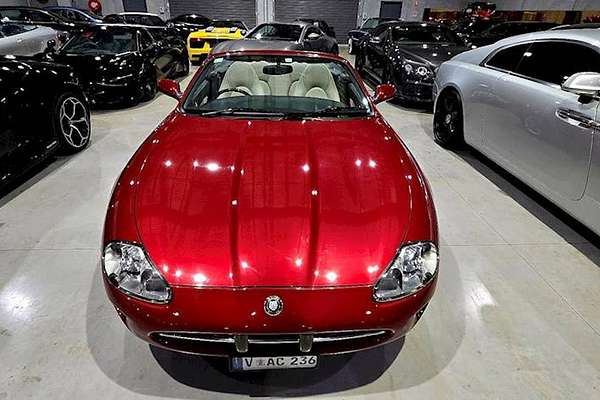 1998 Jaguar XK8 Classic