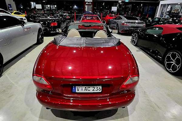 1998 Jaguar XK8 Classic
