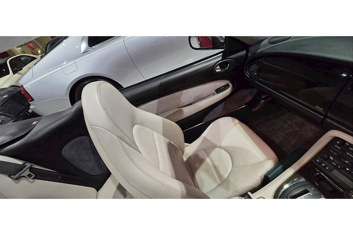 1998 Jaguar XK8 Classic