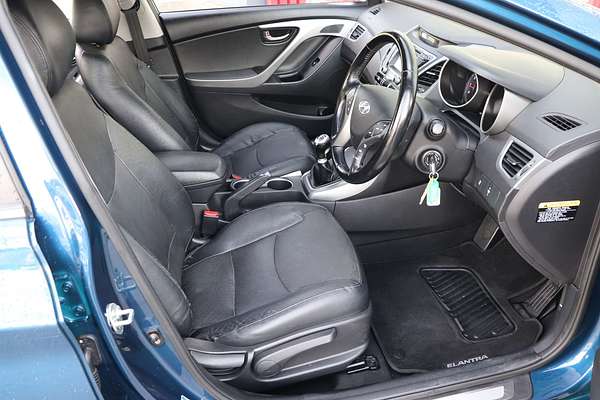 2013 Hyundai Elantra Trophy MD3