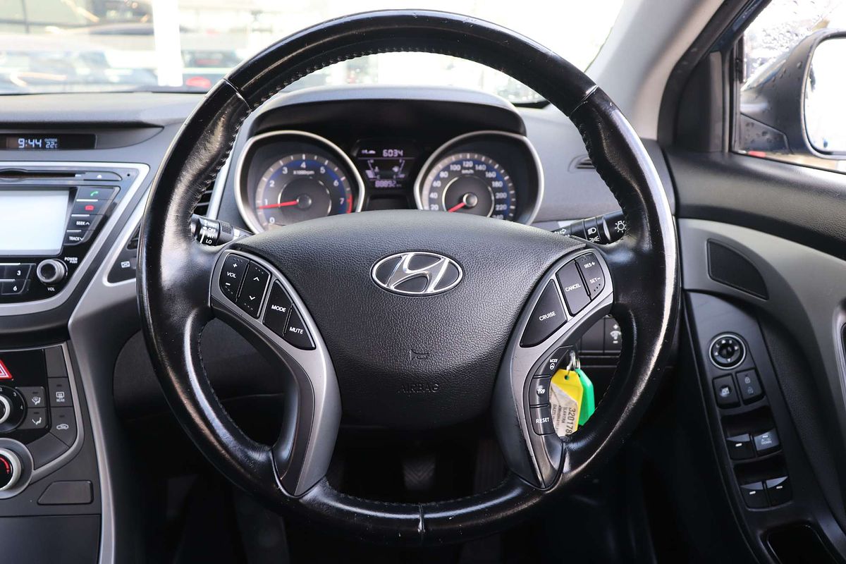 2013 Hyundai Elantra Trophy MD3