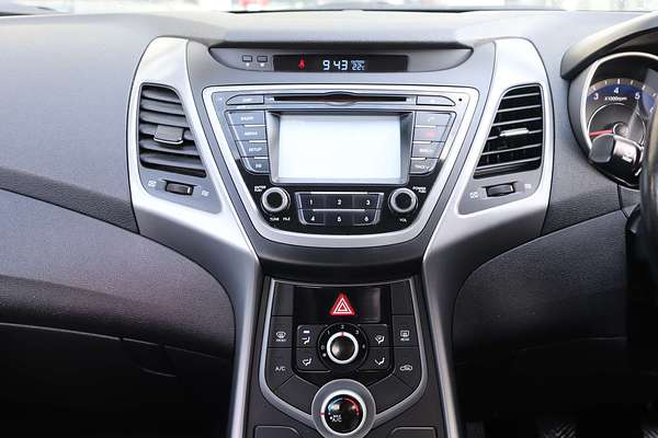 2013 Hyundai Elantra Trophy MD3