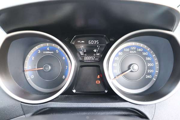 2013 Hyundai Elantra Trophy MD3