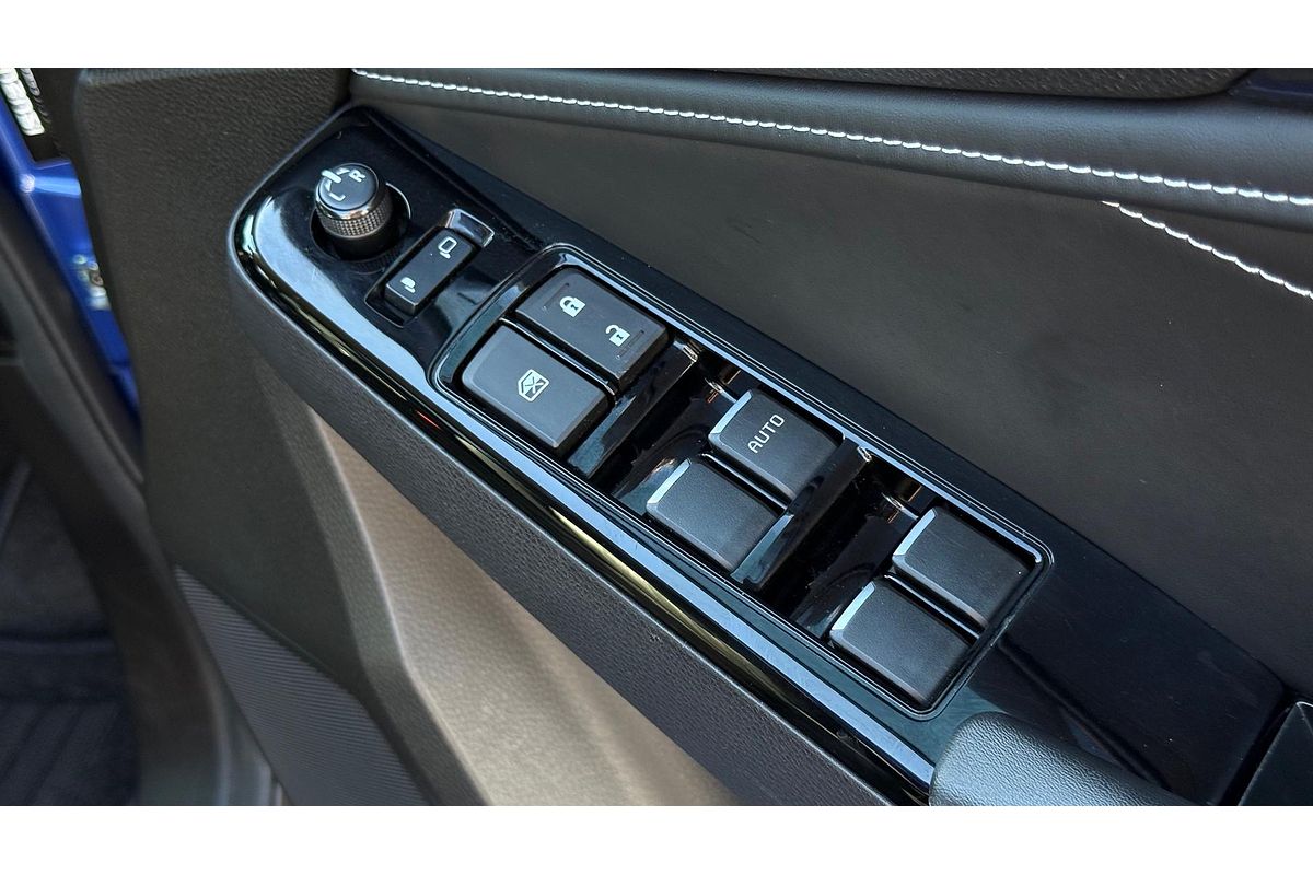 2023 Isuzu MU-X LS-T