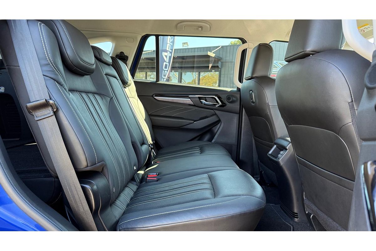 2023 Isuzu MU-X LS-T