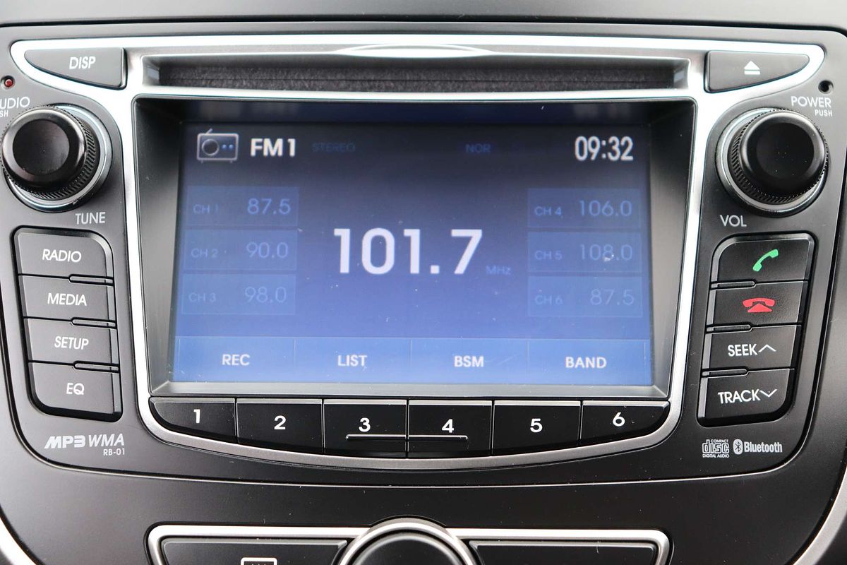 2014 Hyundai Accent Active RB2