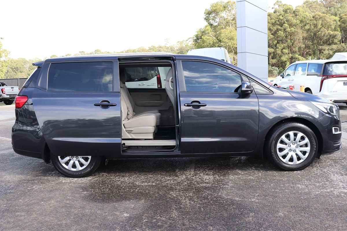 2018 Kia Carnival S YP