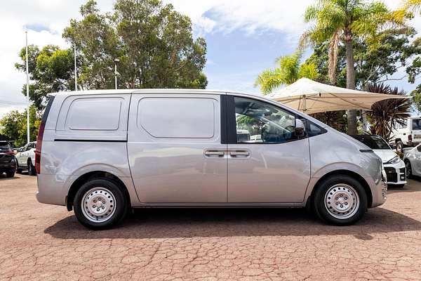 2024 Hyundai STARIA LOAD US4.V3
