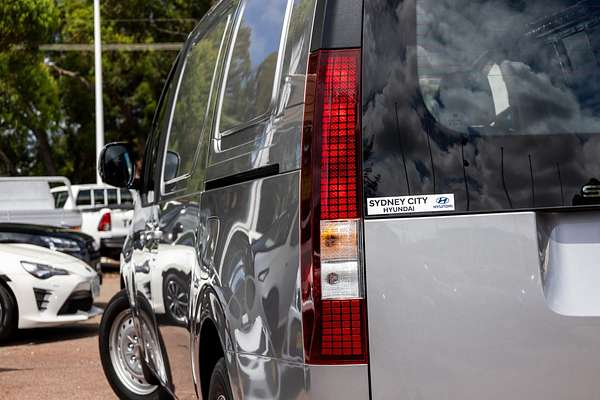 2024 Hyundai STARIA LOAD US4.V3