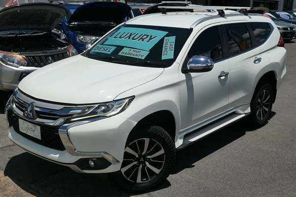 2016 Mitsubishi Pajero Sport GLX QE