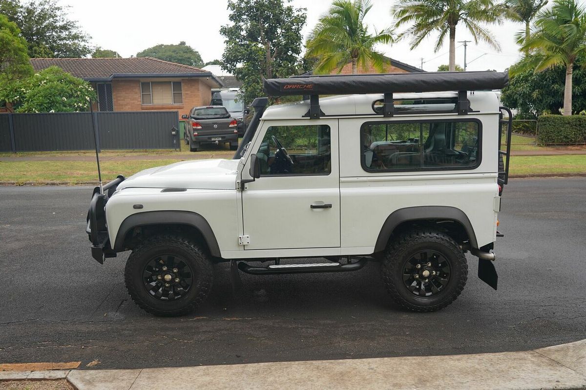 2011 Land Rover Defender 90 Limited Edition (4x4) MY11