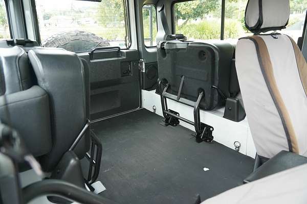 2011 Land Rover Defender 90 Limited Edition (4x4) MY11