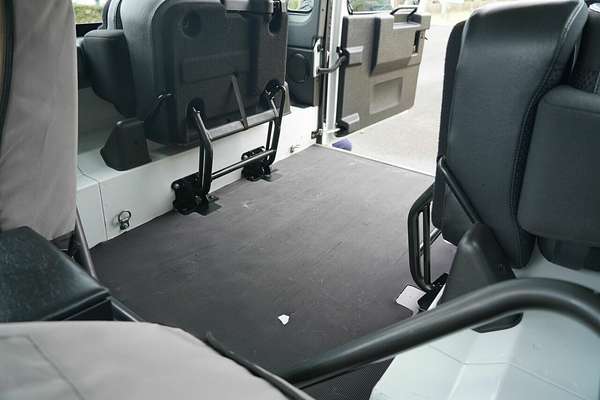 2011 Land Rover Defender 90 Limited Edition (4x4) MY11