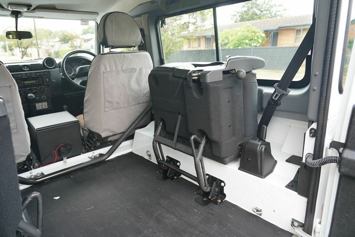 2011 Land Rover Defender 90 Limited Edition (4x4) MY11