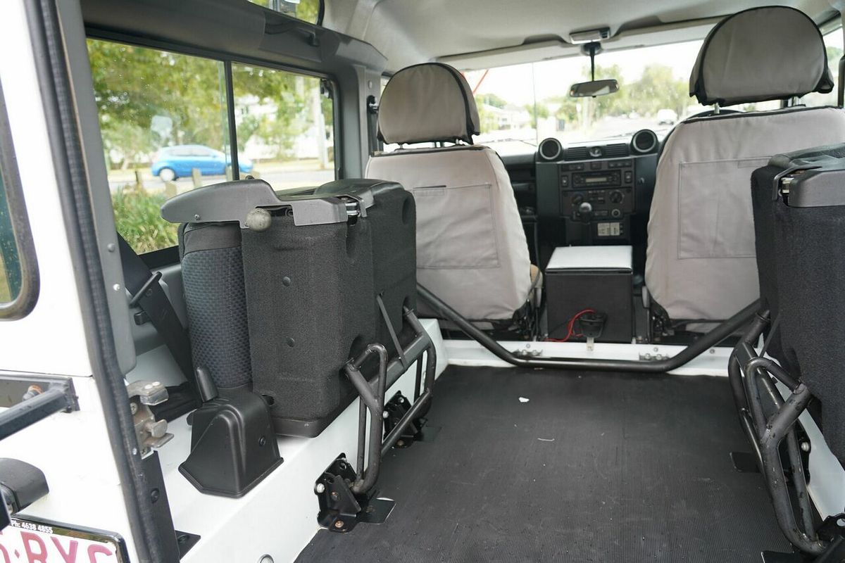 2011 Land Rover Defender 90 Limited Edition (4x4) MY11