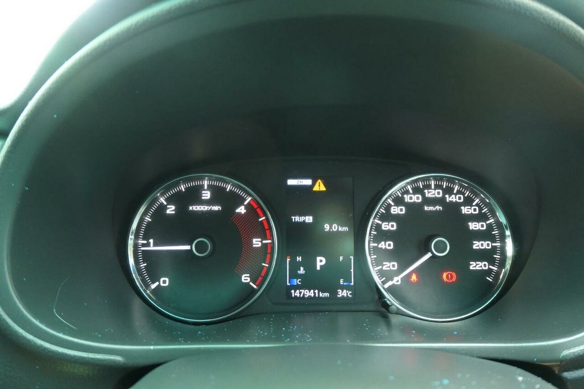 2016 Mitsubishi Pajero Sport GLX QE