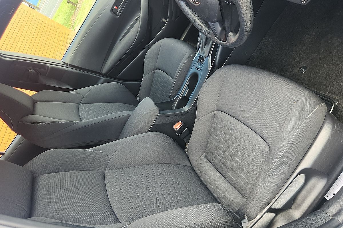 2021 Toyota Corolla Ascent Sport MZEA12R