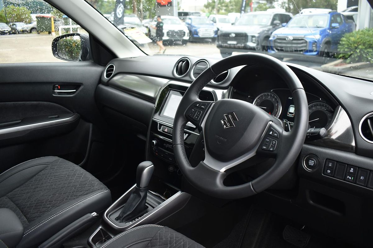 2024 Suzuki Vitara Turbo LY Series II