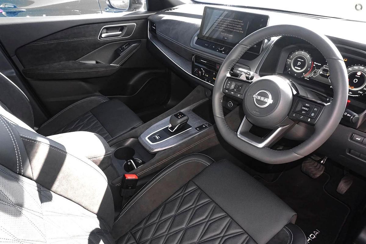 2025 Nissan QASHQAI Ti-L J12