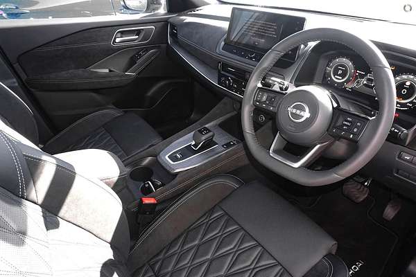 2025 Nissan QASHQAI Ti-L J12