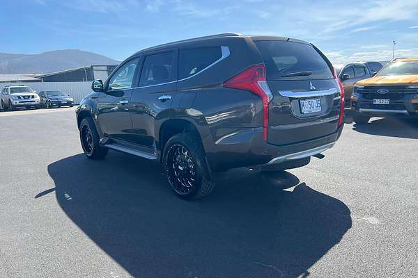 2016 Mitsubishi Pajero Sport GLS QE