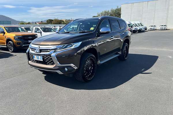 2016 Mitsubishi Pajero Sport GLS QE