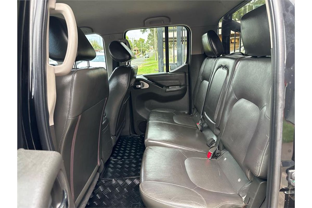 2013 Nissan NAVARA ST-X 550 (4x4) D40 MY12