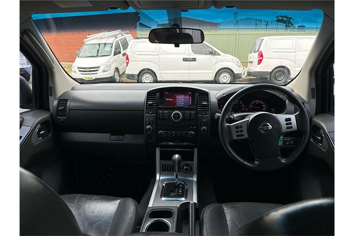 2013 Nissan NAVARA ST-X 550 (4x4) D40 MY12