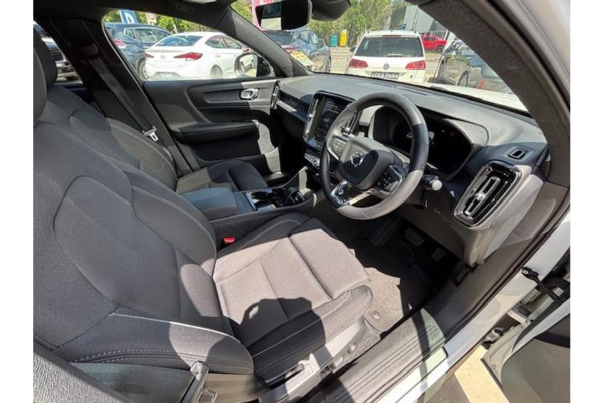 2022 Volvo C40 Recharge