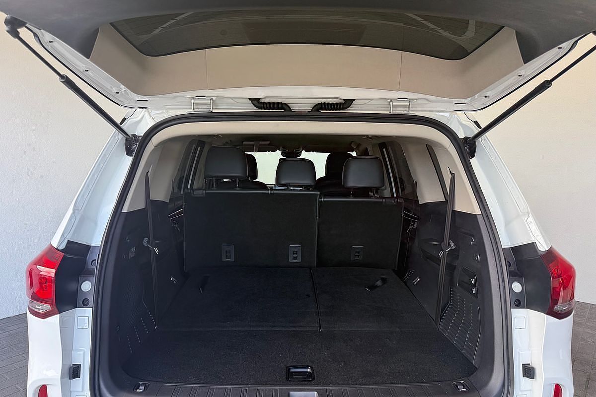 2021 LDV D90 SV9A