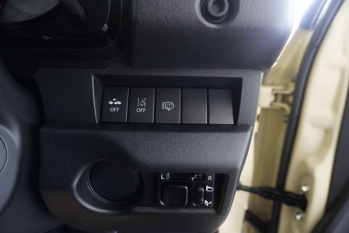 2024 Suzuki Jimny GLX GJ