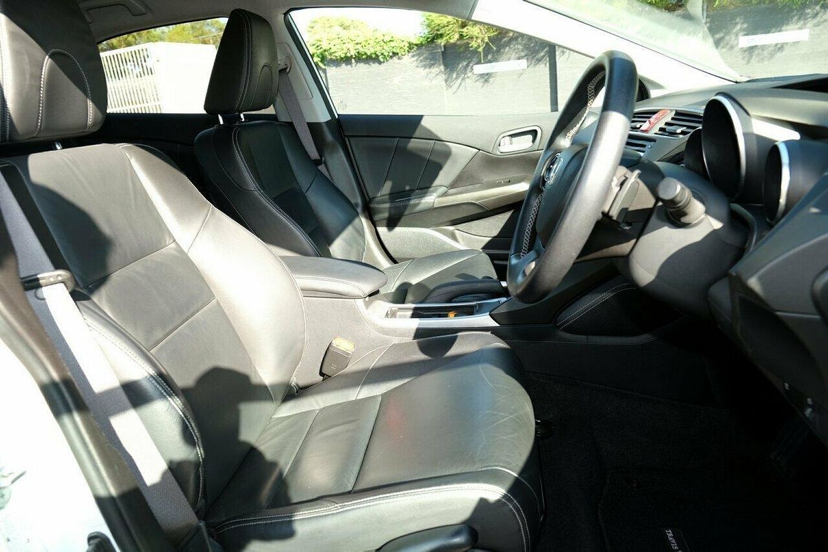 2013 Honda Civic VTi-LN 9th Gen