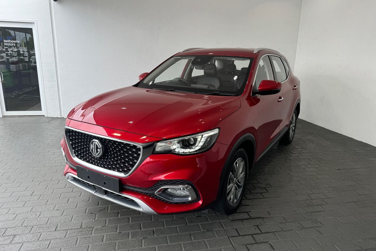 2022 MG HS Vibe SAS23