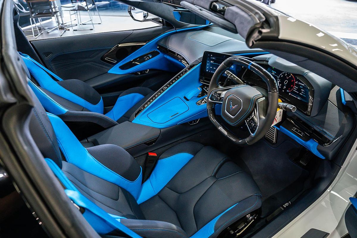 2024 Chevrolet Corvette E-Ray 3LZ C8