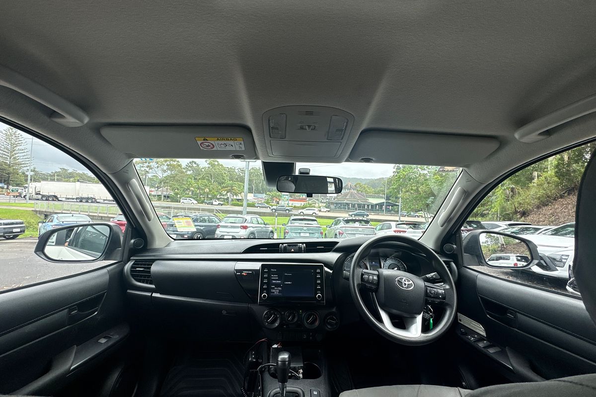 2021 Toyota Hilux SR GUN126R 4X4