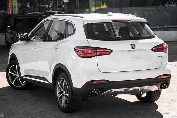 2024 MG HS Excite SAS23