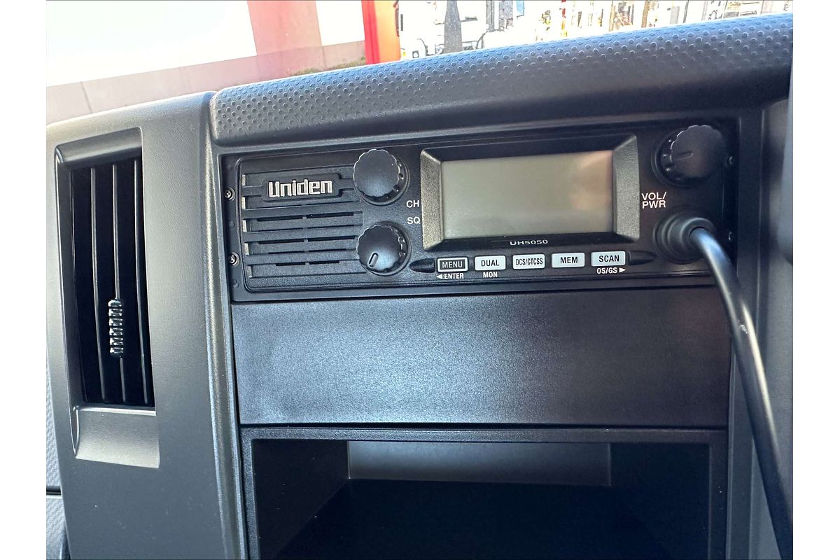 2024 Isuzu FYJ 300-350 AUTO XLWB Tilt Tray NO ADBLUE OR DPD  8x4