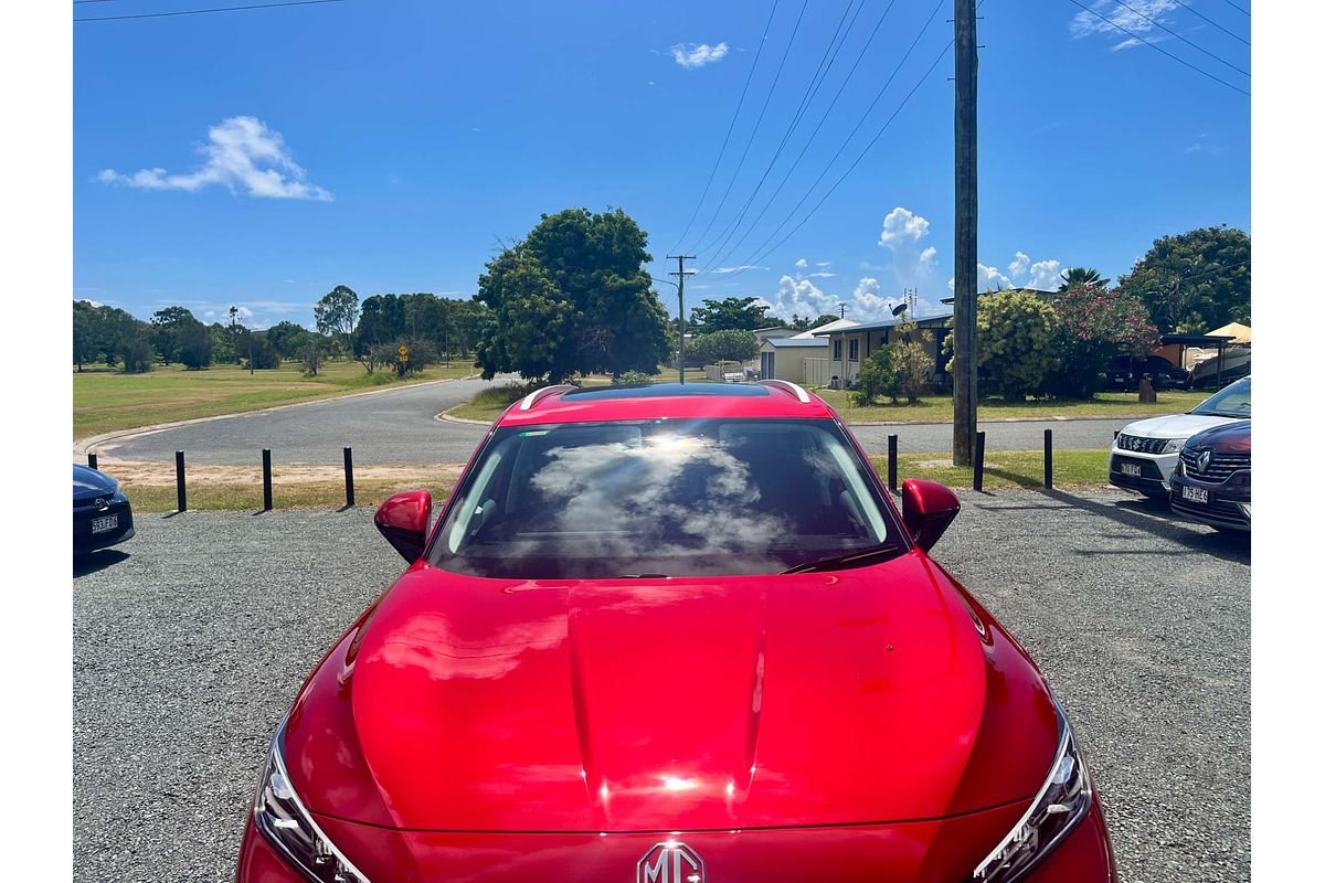 2024 MG HS Essence AS33