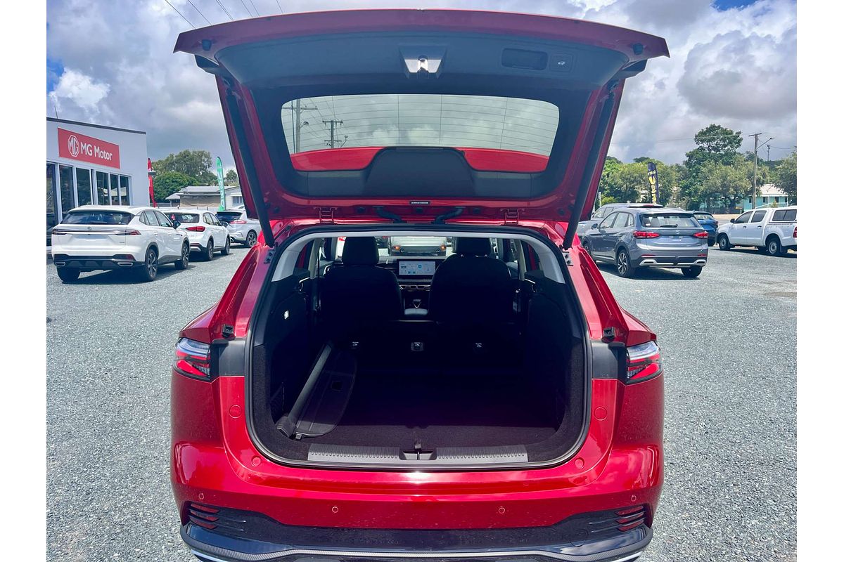 2024 MG HS Essence AS33