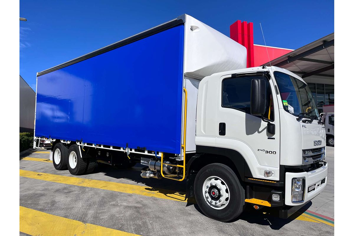 2025 Isuzu FVL 240-300 AUTO LWB Freightpack NO ADBLUE  LWB