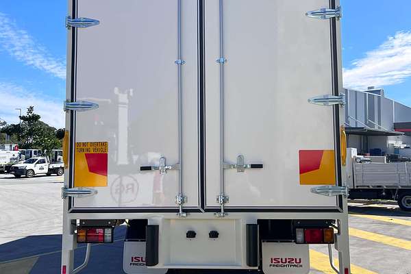 2025 Isuzu FVL 240-300 AUTO LWB Freightpack NO ADBLUE  LWB