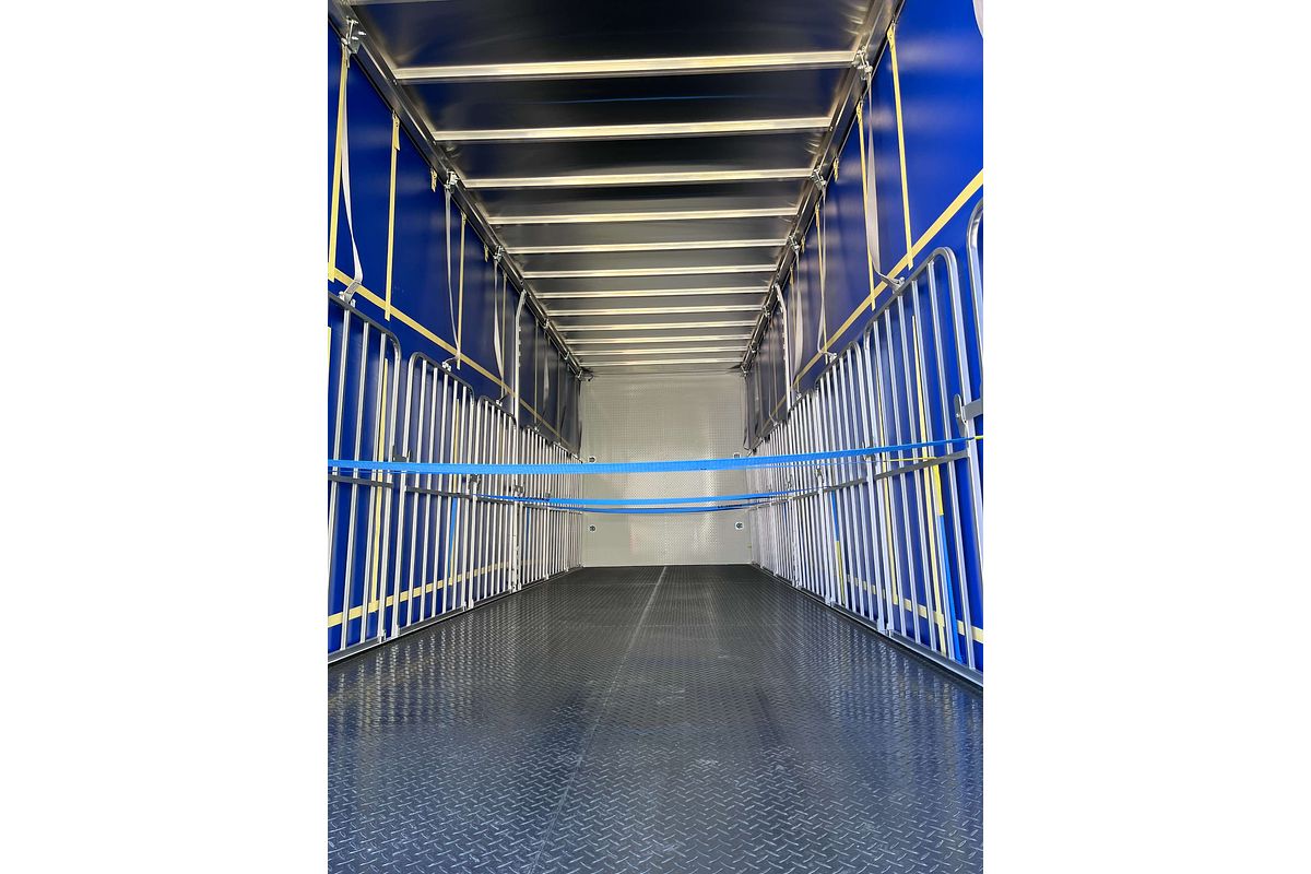 2025 Isuzu FVL 240-300 AUTO LWB Freightpack NO ADBLUE  LWB