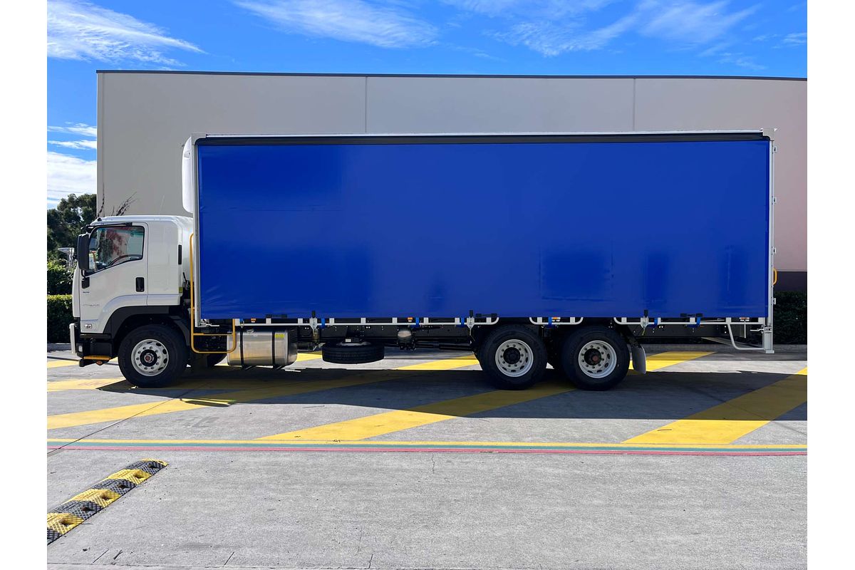 2025 Isuzu FVL 240-300 AUTO LWB Freightpack NO ADBLUE  LWB