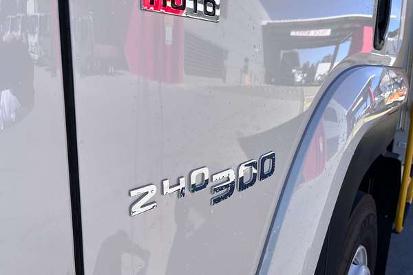 2025 Isuzu FVL 240-300 AUTO LWB Freightpack NO ADBLUE  LWB