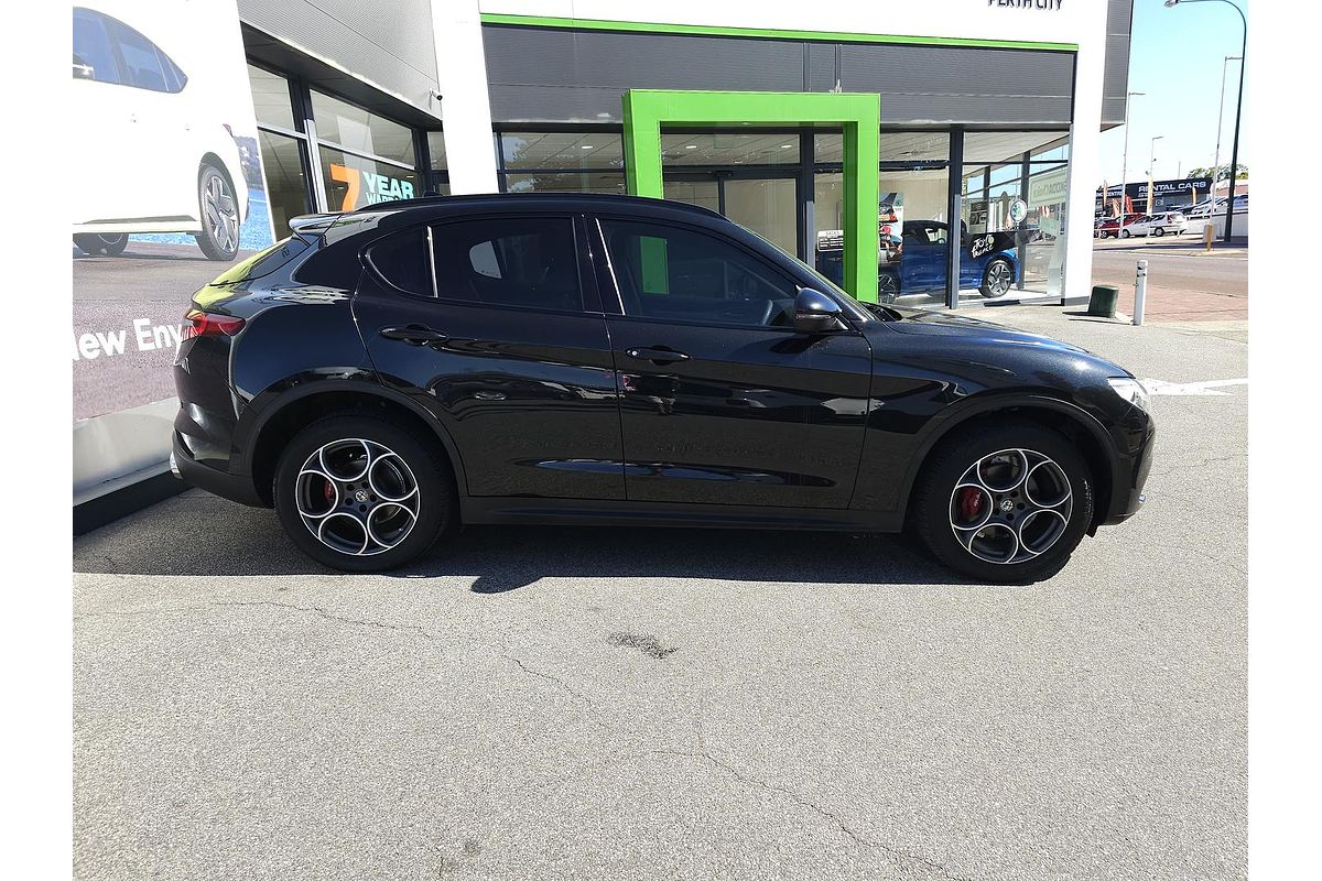 2020 Alfa Romeo Stelvio Sport Series 1